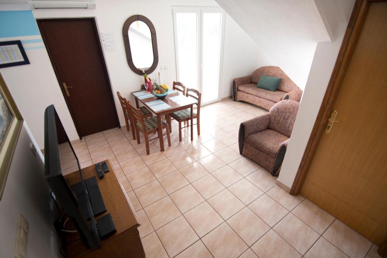 Apartmani Juric Vir Dış mekan fotoğraf