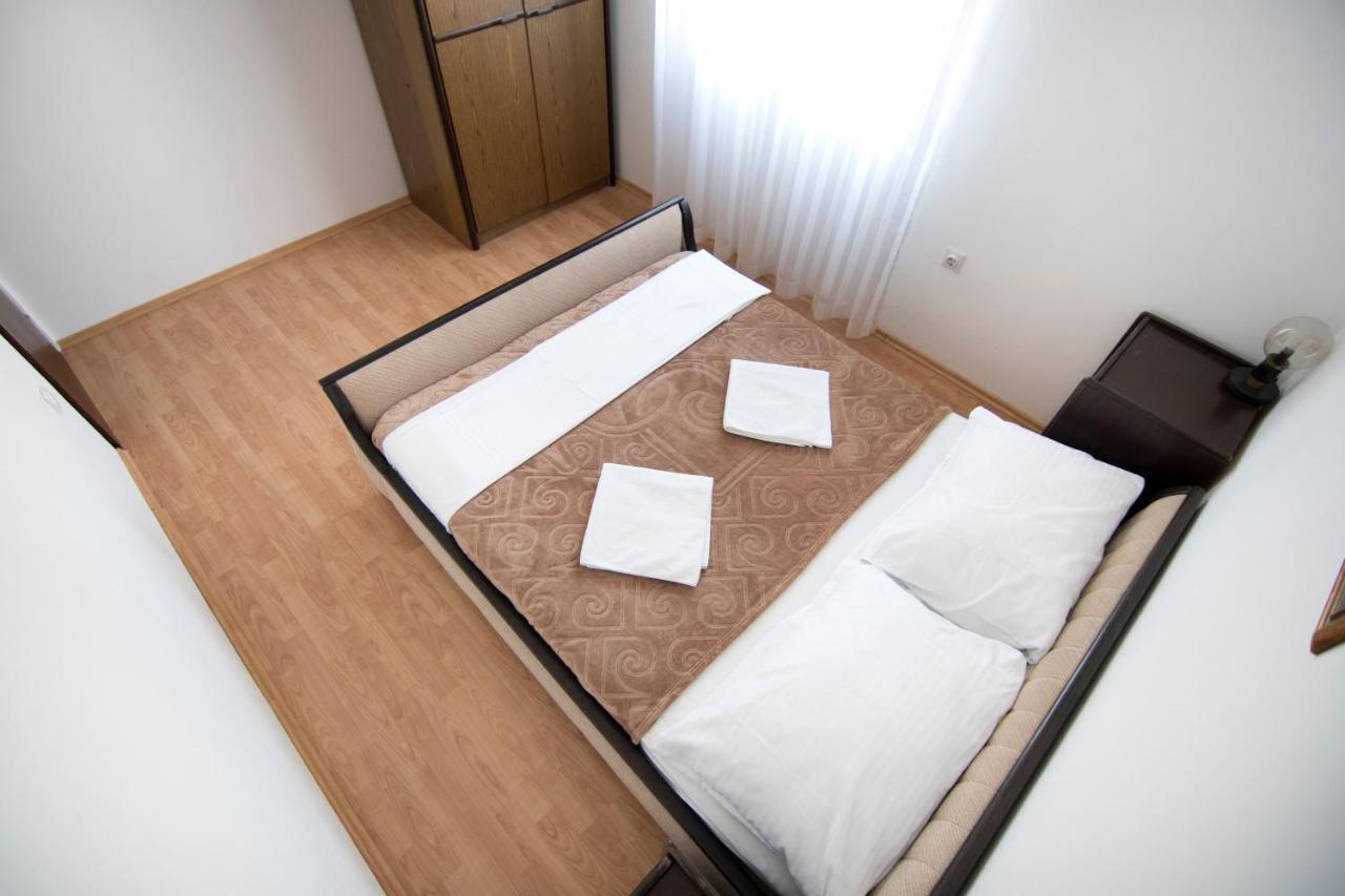 Apartmani Juric Vir Dış mekan fotoğraf
