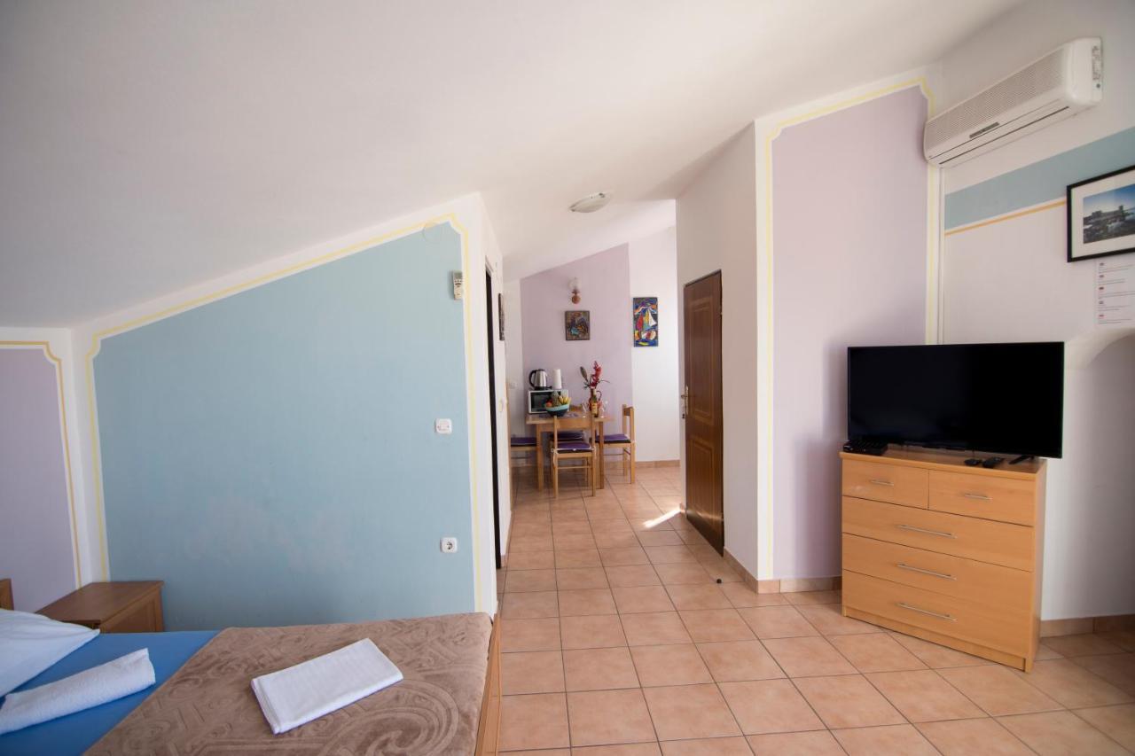 Apartmani Juric Vir Dış mekan fotoğraf