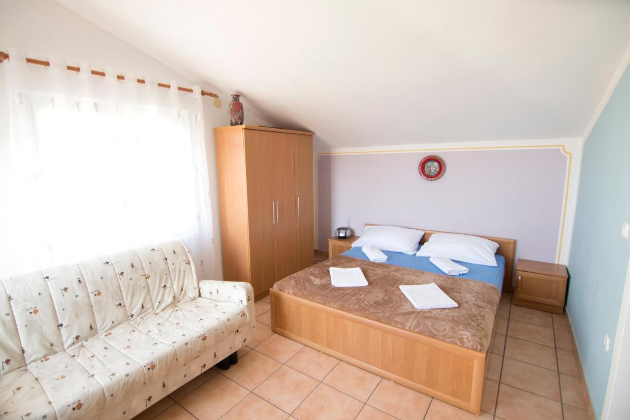 Apartmani Juric Vir Dış mekan fotoğraf
